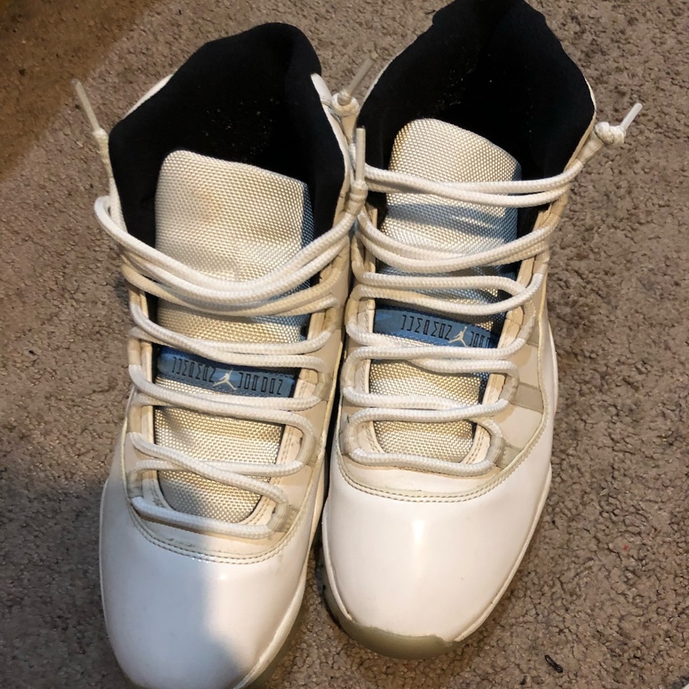 Jordan 11s “Colombia”